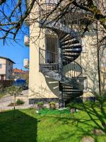 Blue apartment with FREE parking - B&B Ljubljana