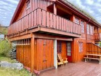 3-Story Apartment Perfect For Up To 10 Guests - B&B Beitostølen