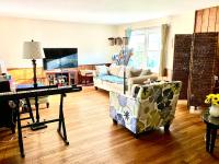 B5 A private room in Naperville downtown with desk and Wi-Fi near everything - Ferienwohnung Naperville