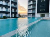 Cozy 1BR Luxury Suites near the Airport with pool, gym & city views - B&B Nairobi