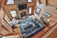 Rec Farm-Log Cabin on Farm, Lake, Hot Tub,Arcade, Pickleball - B&B Shelbyville