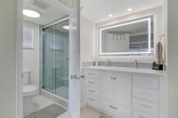 Steps To Beach! 4 Condos In 1- Perfect For Groups - B&B West Palm Beach