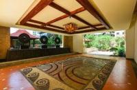 正面海景房三室2厅Апартаменты с видом на море - B&B Oujiayuan