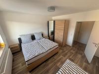 Wohnung bei den Drei Gleichen #S - B&B Wandersleben