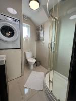 Golders Green studios - Bed and Breakfast Londen