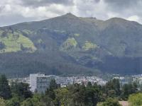 Departamento con hermosa vista - Bed and Breakfast Quito