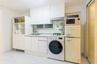 신규할인, Free Luggage Storage, Gangnam, Yeoksam, Near Gangnam Station, Gangnam Plastic Surgery Clinics, Garosu-gil, Apgujeong Rodeo Street, COEX Mall, Gangnam Wedding Venues, Airport Bus Access - Chambres d'hôtes Séoul