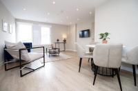 Stylish 2-Bed Apartment in the Heart of Cardiff Bay - Ferienwohnung Cardiff