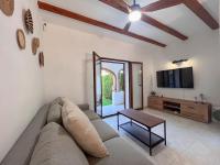 La casita de Toni en las Rotas Denia con jardín y piscina - Chambres d'hôtes Denia