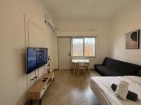 HaYarkon Seaside - Studio On The Beach By Vacay - Bed and Breakfast Tel Aviv