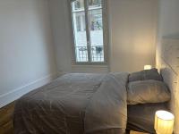 Le Haussmann Charme parisien - Spacieux - B&B Courbevoie