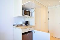 Luxury Sea View Studio with Pool Inside Orchid Hotel - By Vacay - Bed and Breakfast Tel Aviv