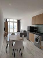 Studio mit Schlafsofa