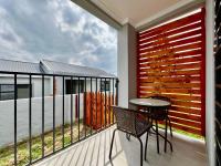 Modern 2 Bedroom Apartment near Carstenhof Hospital, Glen Austin - Chambres d'hôtes Midrand