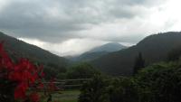 Camera Matrimoniale con Vista Montagna