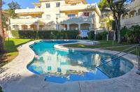 Garden apartment in Ocean Pino Golf near Cabopino - Chambres d'hôtes Marbella