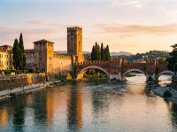 Dimora del Conte - Modern & Spacious Apartment - Historic Center Verona - B&B Verona