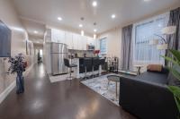 Brand New 3BR 2BA next to Central Park, elevator - Bed and Breakfast New York