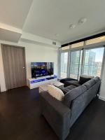 Luxury Condo Downtown Toronto - Chambres d’hôtes Toronto