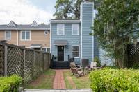 King Street Retreat Charming, Fully Updated Townhome - B&B Beaufort
