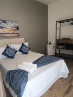 Suite Junior con vistas a la piscina 