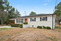 Spacious Family 3BR Quiet Raleigh Near North Hills Free Parking WiFi - Ferienwohnung Raleigh