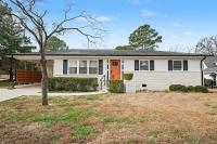 Spacious Family 3BR Quiet Raleigh Near North Hills Free Parking WiFi - Ferienwohnung Raleigh