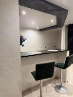 Дмитра іващенка 19 - B&B Lutsk