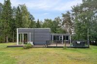 Lovely holiday home in beautiful surroundings, near Mols Bjerge and Ebeltoft - 4 bedrooms - B&B Ebeltoft