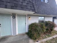 Peaceful 2-Bedroom Townhouse Close to Fort Sill - B&B Lawton