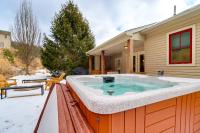 Walk to Big Boulder Mtn & Lake, Home w/ Hot Tub! - B&B Lake Harmony