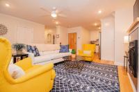 2 Bedroom Unit w Elevator & In-Unit Laundry - B&B Boston