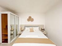 Secure and Central 2BR Apt - Bed and Breakfast Sosúa