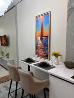 The Grand CentraL Studio & Люкс Студия в Центре Города Алматы - Bed and Breakfast Almaty