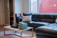 Modern 3BR - Rare AC in Seattle - Family-Friendly - Bed and Breakfast Seattle