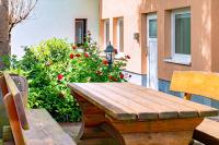 CBlue "Captain Hook", 3 Min zum Strand, Leuchtturm, Küche - B&B Rostock