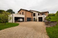 Grand studio au cœur du vignoble, Leynes - B&B Leynes