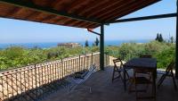 Uliveto in mezzo al Mare e Vista Eolie Casa Lucrezia al Paradiso - B&B Milazzo
