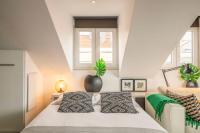 Stylish Penthouse Studio w Terrace by Porta85 - B&B Lisbon