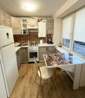 Комфортабельна квартира подобово - B&B Berehove