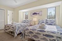Sea Pines 3BR Townhome with Balcony, 5 Minutes to Beach - B&B Hilton Head
