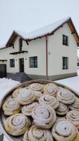 Casa Aida - Bed and Breakfast Peșteana