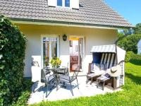 Ferienpark Seepferdchen, 14A, Haus Zingst 14a - B&B Ostseebad Nienhagen