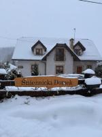 Śnieżnicki Domek pokoje z prywatnymi łazienkami cisza i góry Stara Moraw - Chambres d'hôtes Stronie Śląskie