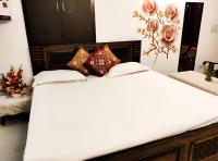 Luxe Retreat Homestay Vasant Vihar Gem - B&B Jāmb