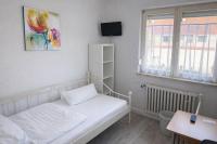 Rent2Stay Einzelzimmer mit privatem Bad - Smart-TV, WLAN, Parkplatz - Ferienwohnung Schweinfurt