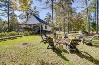 Private Dock on Lake Sinclair All-Season Retreat - Ferienwohnung Eatonton