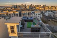 The Skyline Social - Retreat & Private Rooftop - B&B Nashville