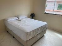 Ap 2 quartos com garagem - Chambres d’hôtes Seabra