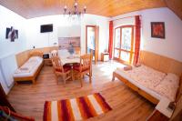 Apartamento con balcón